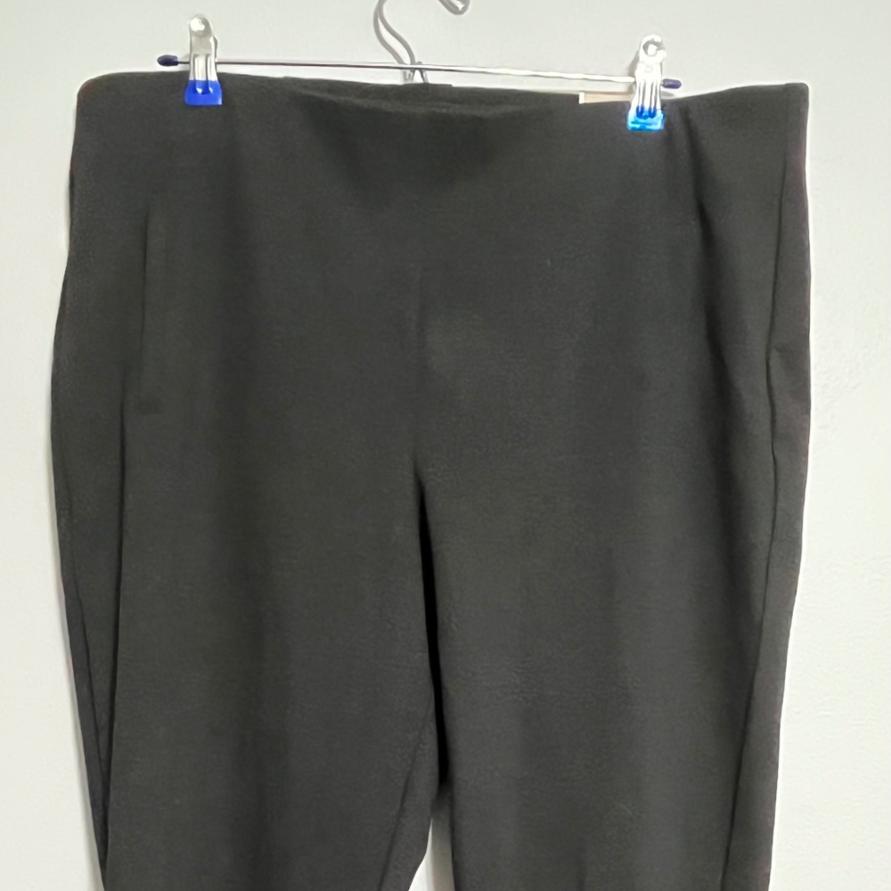 Chico's Juliet Ultimate Fit straight leg gray pants Size 3